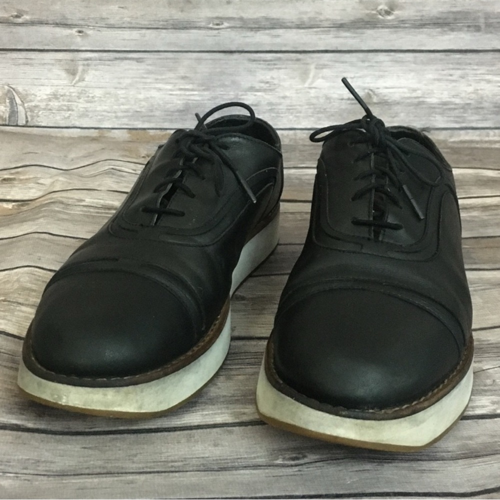 Classic Black Women’s Shoes